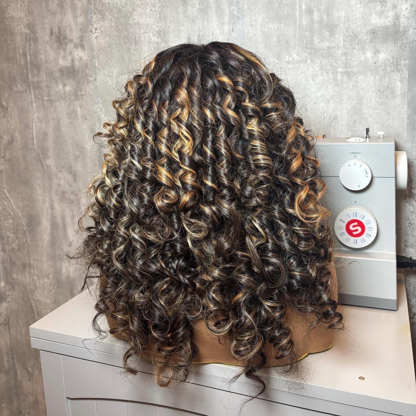 20” Brown & Blonde Balayage Wig – Raw Indian Hair, 5x5 HD Closure