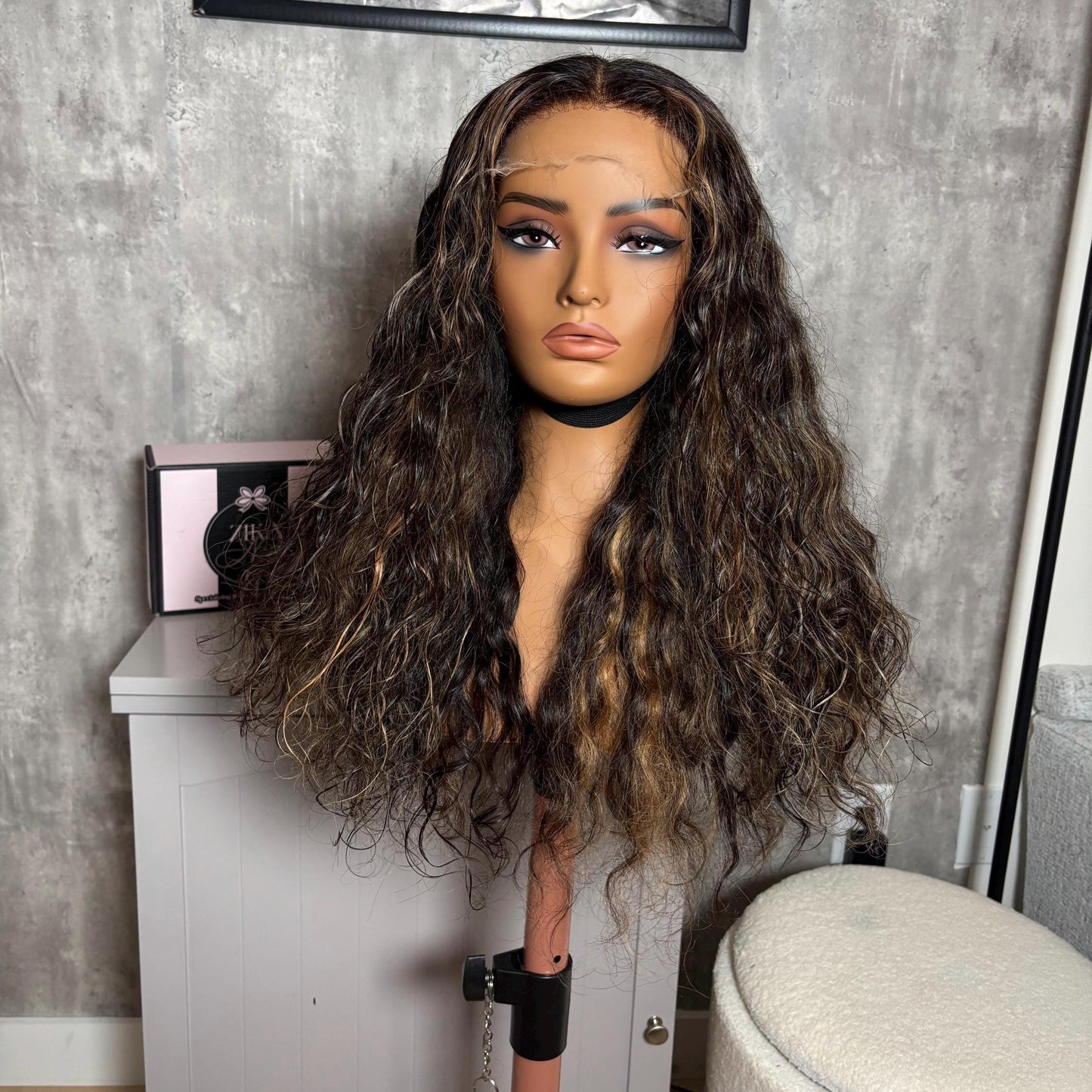 Raw Indian Natural Wavy| 5x5 HD Closure  | brown / blonde highlights